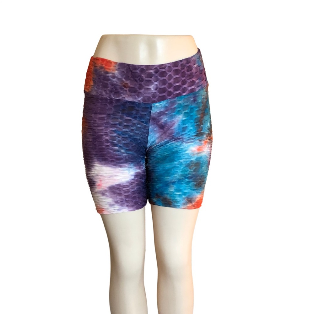 🌷 Multi-Colored Tie Dye Scrunchy Biker Shorts 🌷